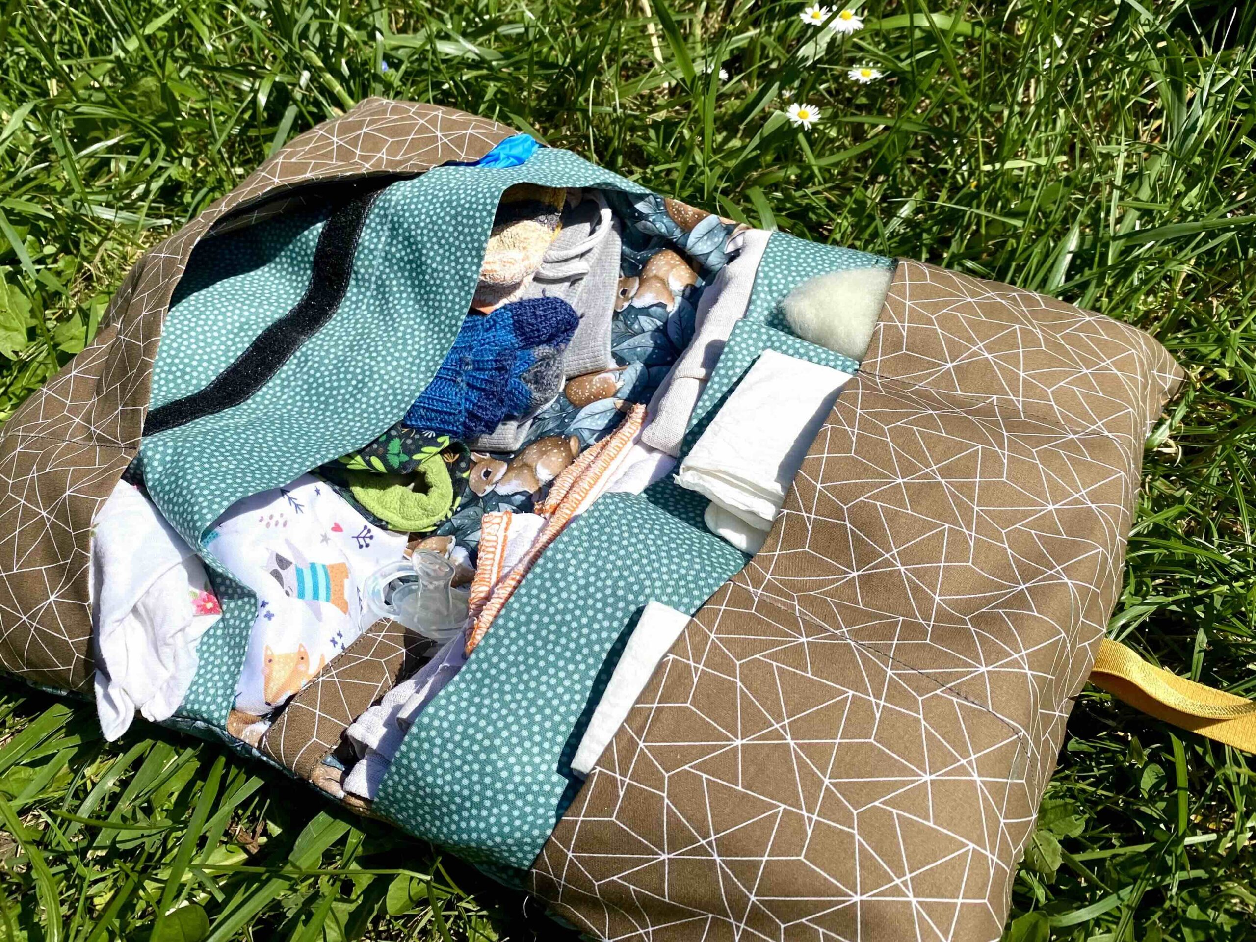 Stoffwindel-Wickeltasche Julie (Nähanleitung) – Bild 3